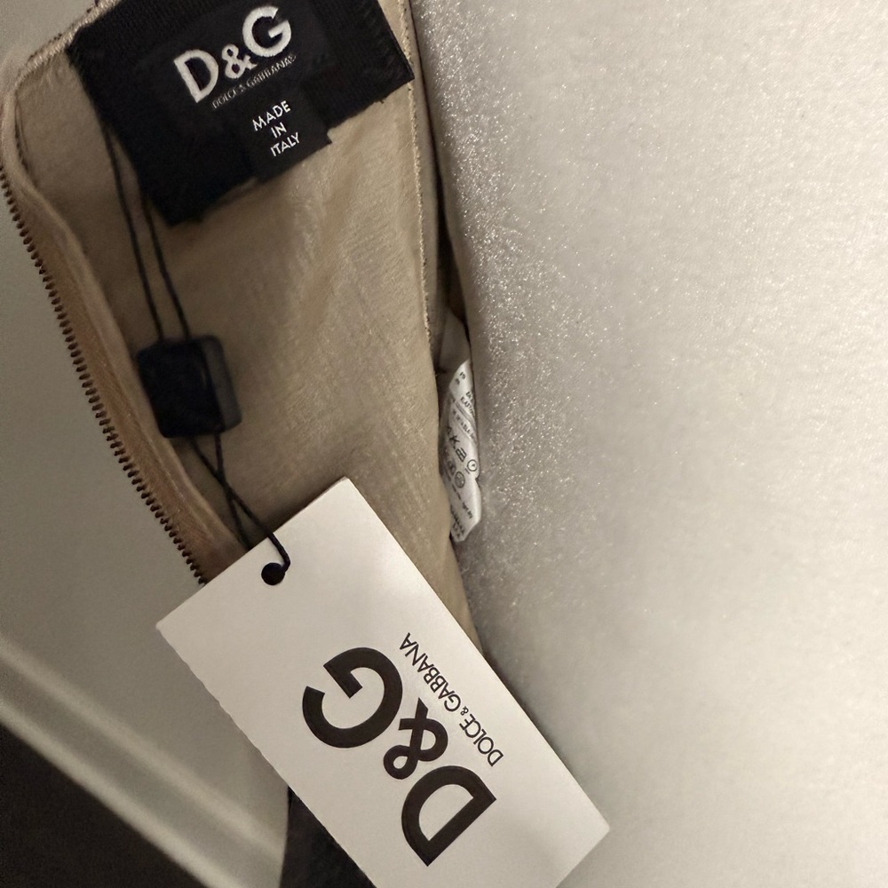 NWT- D&G Dolce and Gabbana lightweight wool/silk blend, size IT 42 - Picture 5 of 7